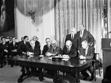Signing of Treaty on Outer Space in May, 1964, <a href=16661050412_.html>photo</a> by United Nations/<a href="https://creativecommons.org/licenses/by/2.0/">CC BY-SA 2.0</a>