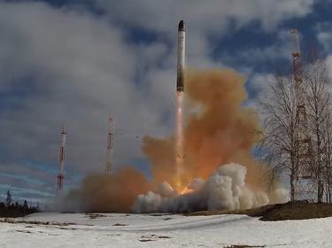 Russia claims to have successfully test-launched its nuclear-capable Sarmat intercontinental ballistic missile in Plesetsk, Russian Federation, in this photo released by the Russian Ministry of Defence, April 20, 2022, photo by Ministry of Defence of the Russian Federation/Reuters